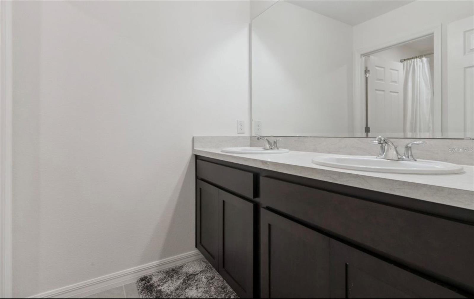 S5155799 Property Photo 15