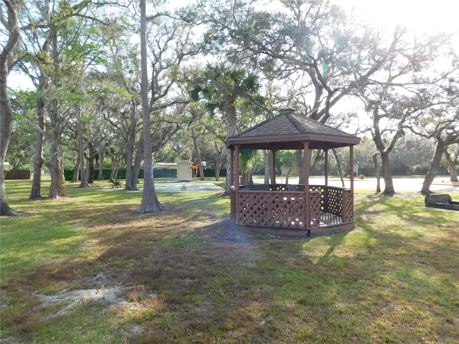 1389 Shipwreck Ln Property Photo 12