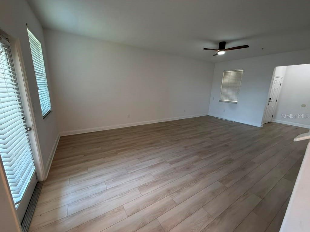 1221 Priory Cir Property Photo 20