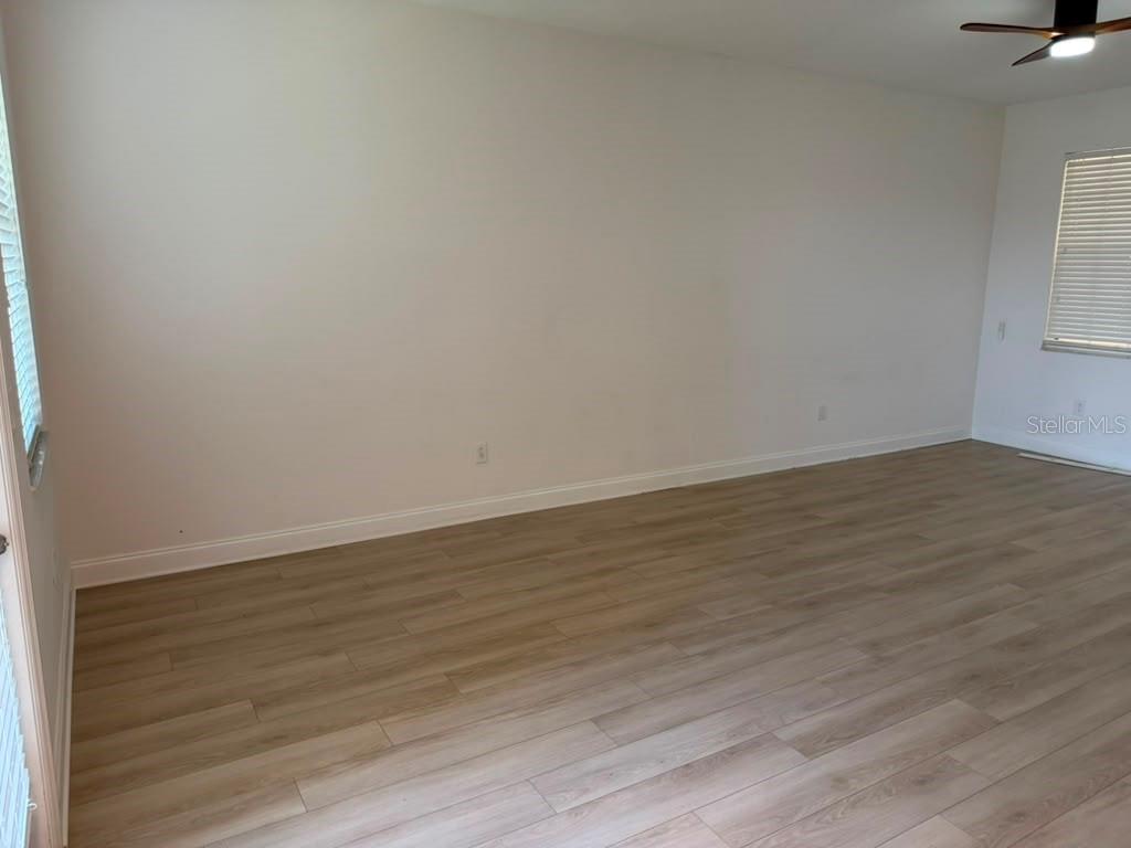 1221 Priory Cir Property Photo 22