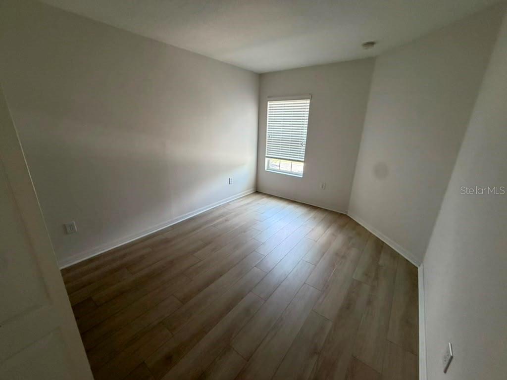 1221 Priory Cir Property Photo 24