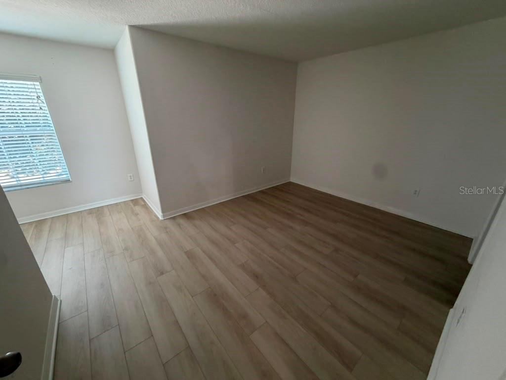 1221 Priory Cir Property Photo 25