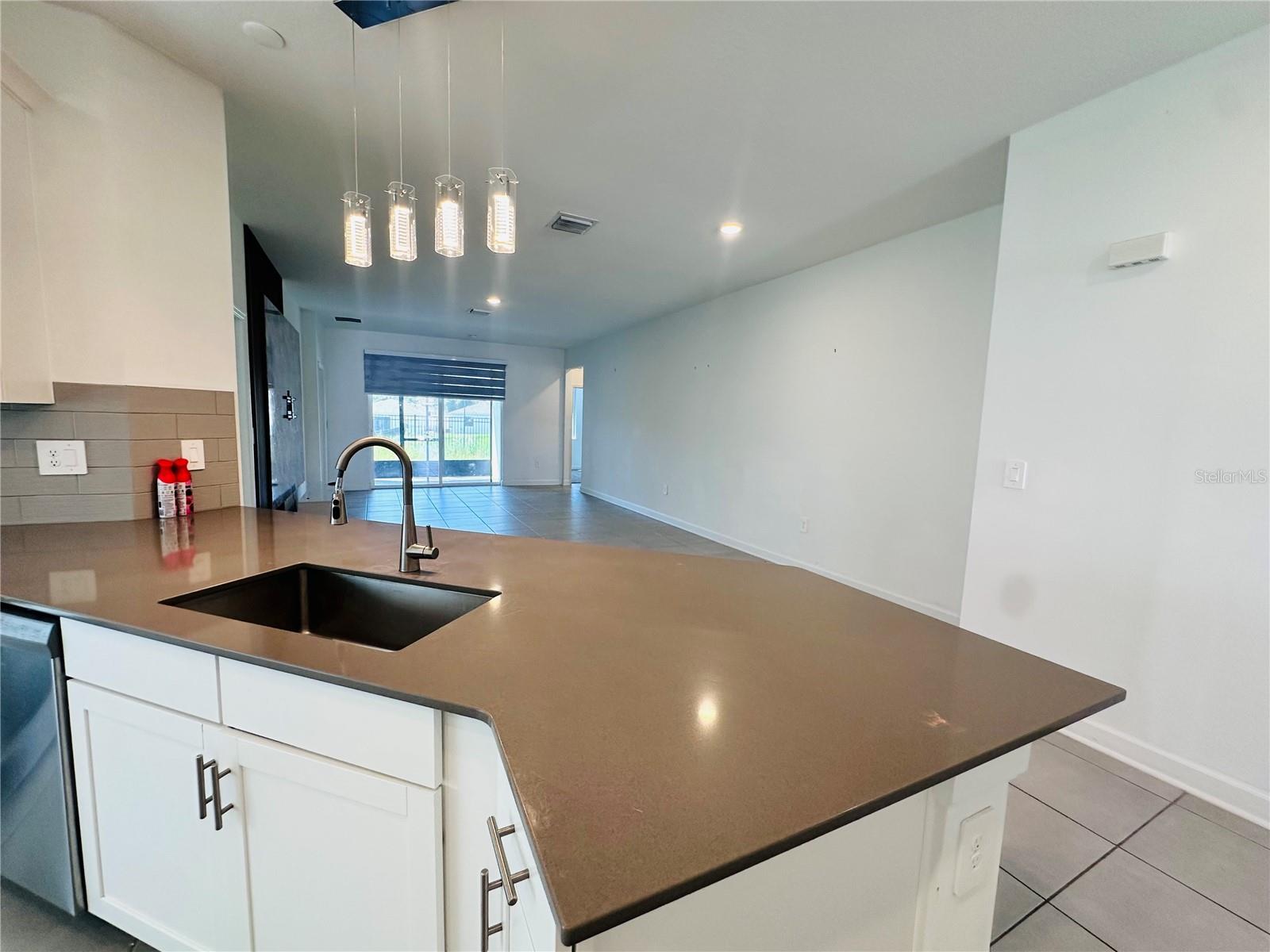 4634 Wandsworth Way Property Photo 10