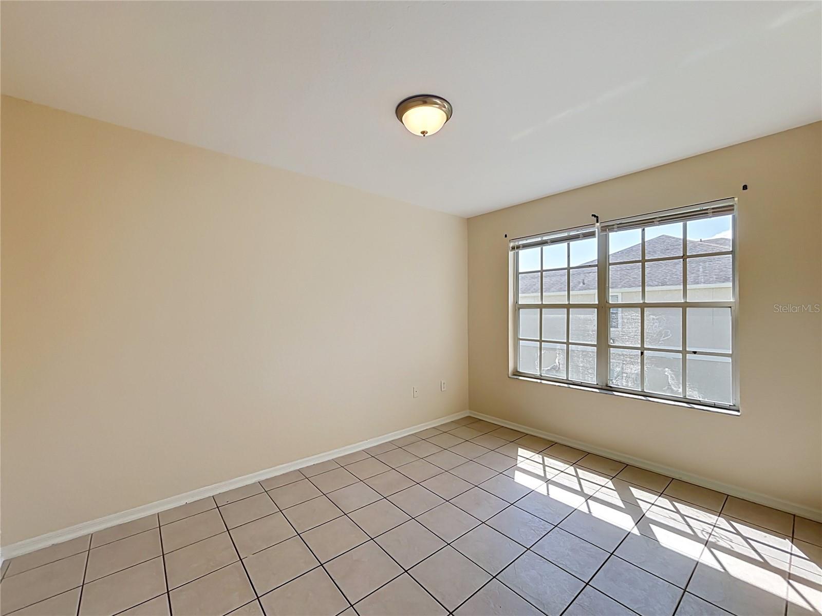 2332 Prime Cir #b Property Photo 14