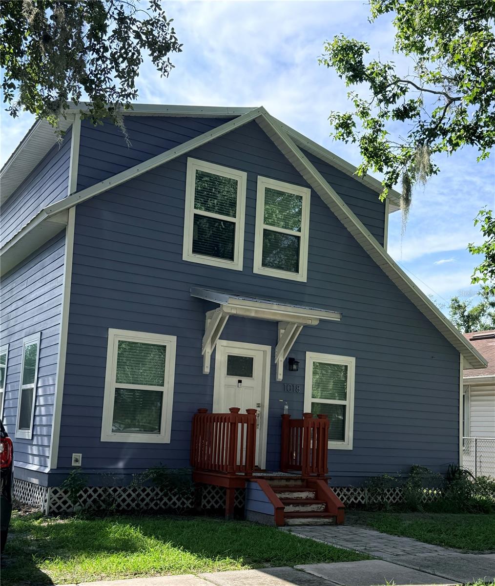1018 Missouri Ave Property Photo 2