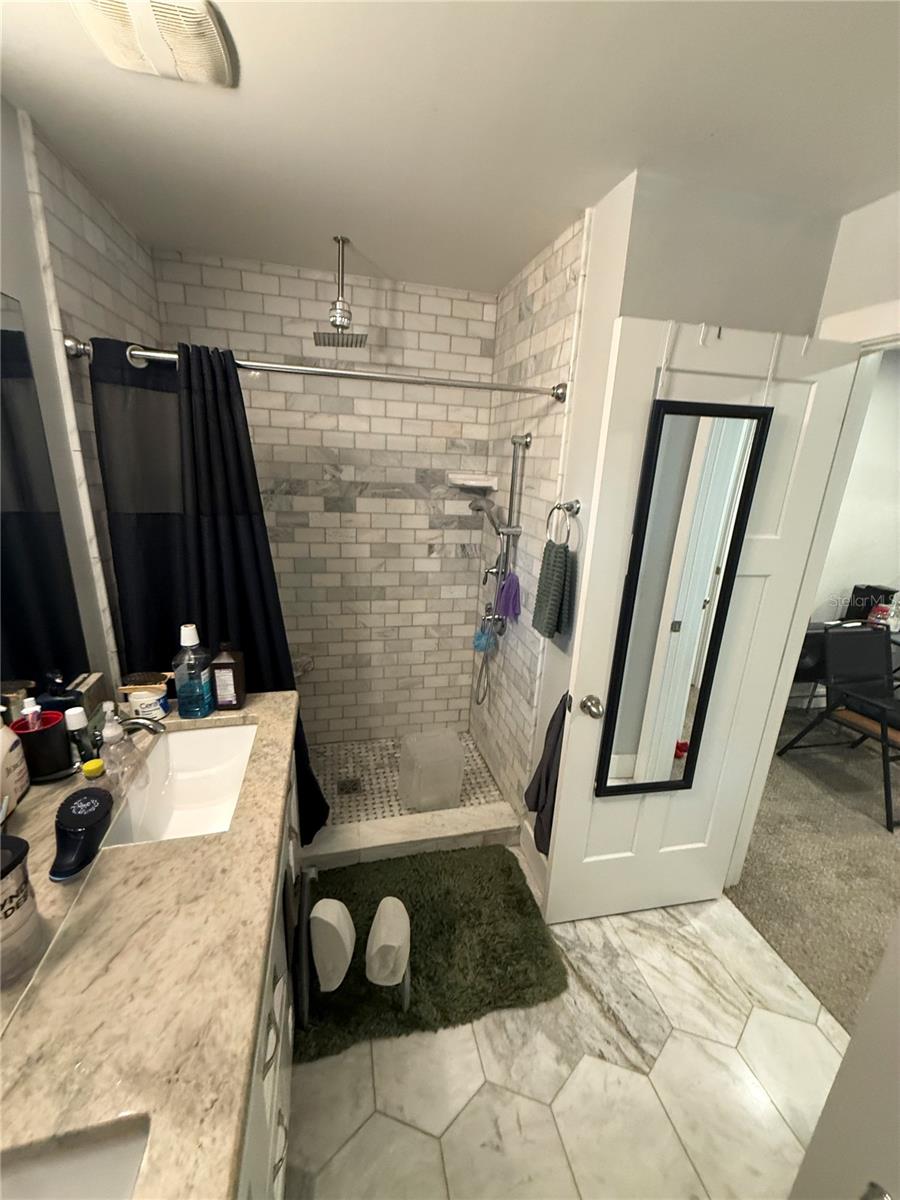 1018 Missouri Ave Property Photo 13