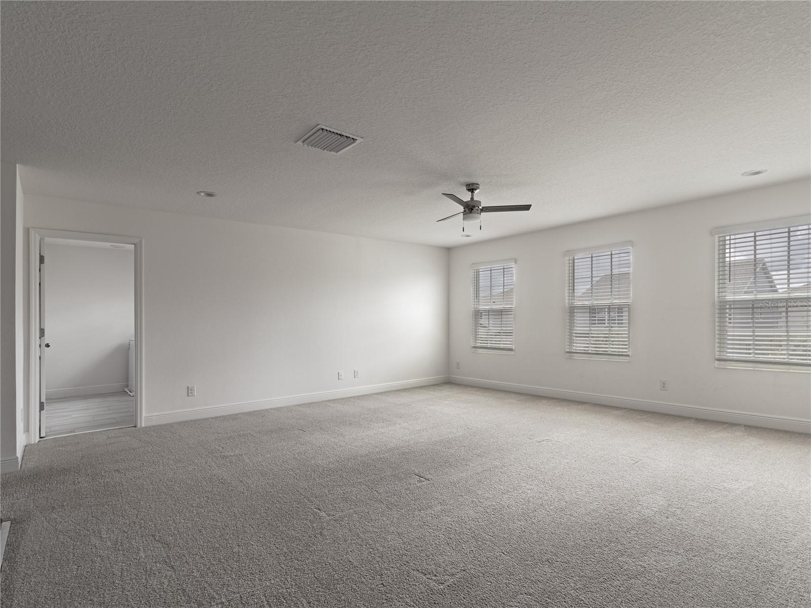 5035 Down Ct Property Photo 26