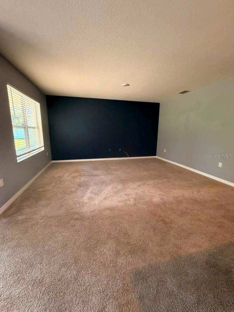 948 Summer Glen Dr Property Photo 16