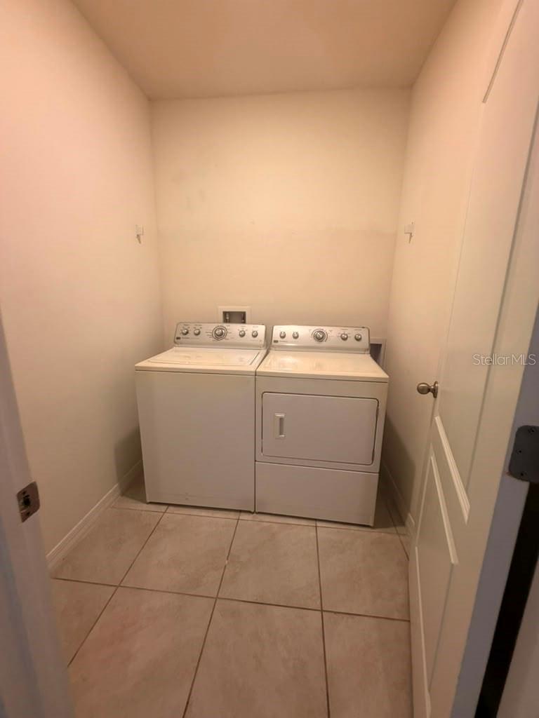 948 Summer Glen Dr Property Photo 32