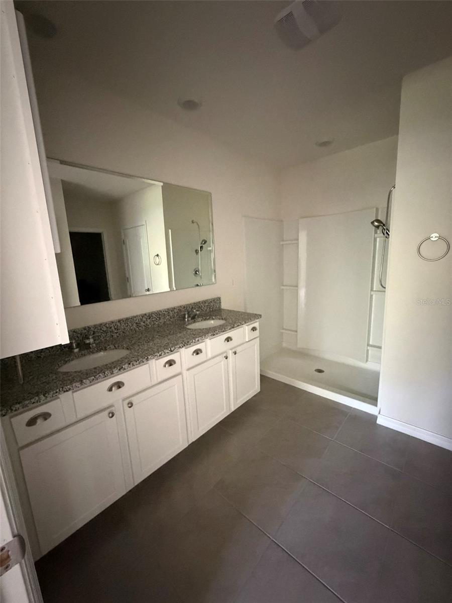 801 Baylor Dr Property Photo 32