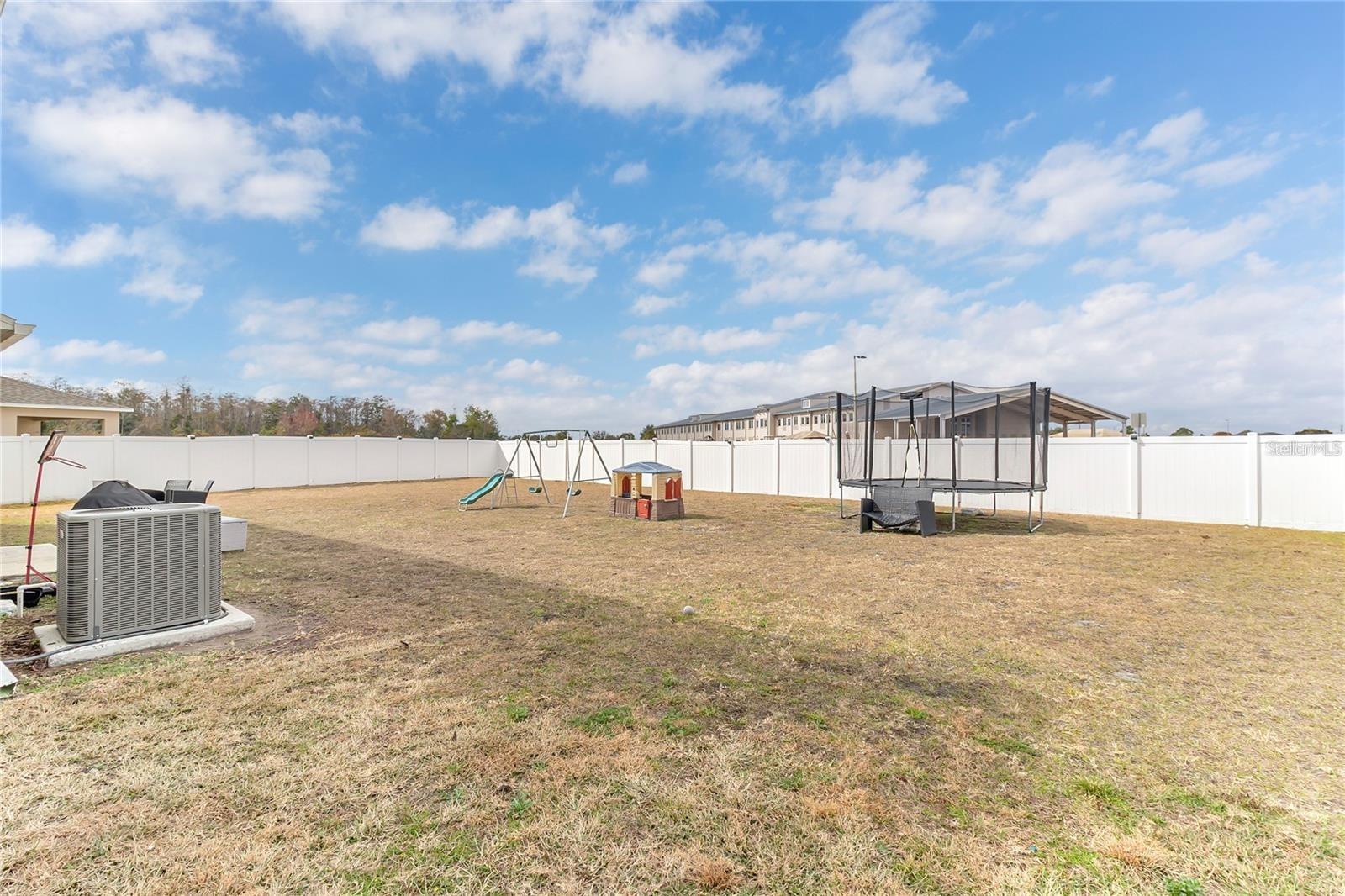 132 Citrine Loop Property Photo 3