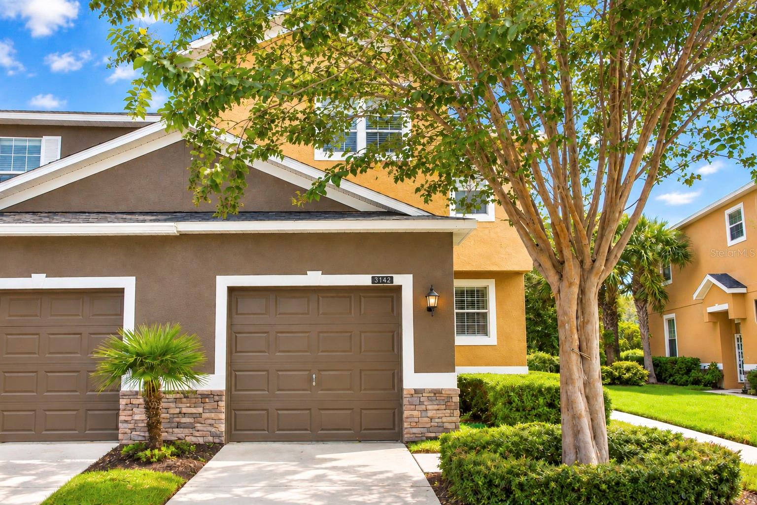 3142 RODRICK CIR Property Photo 1