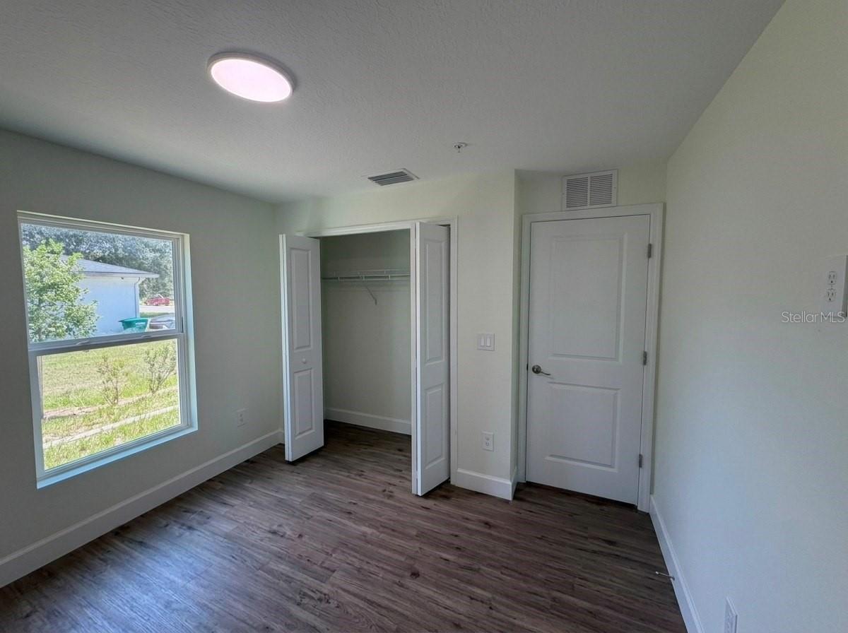 2232 Florida Dr #201 Property Photo 7