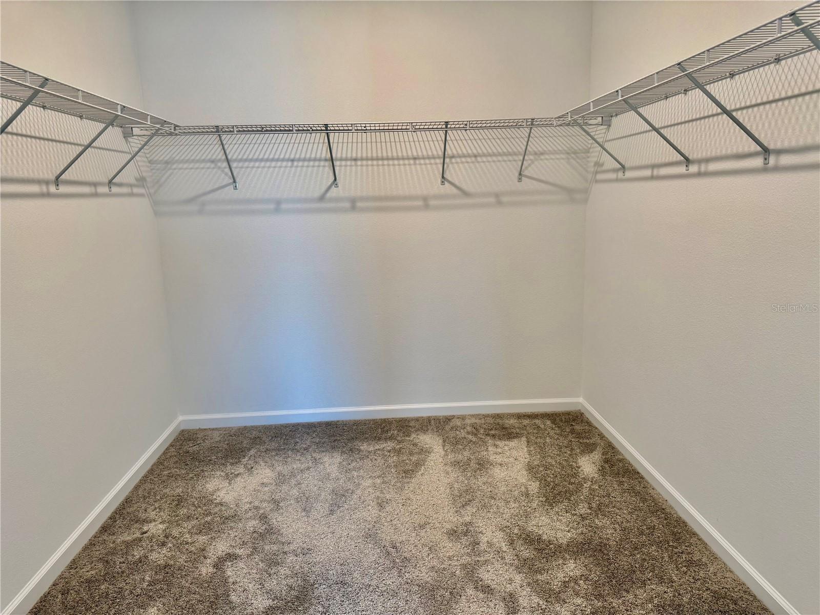 2658 Armstrong Ave Property Photo 13