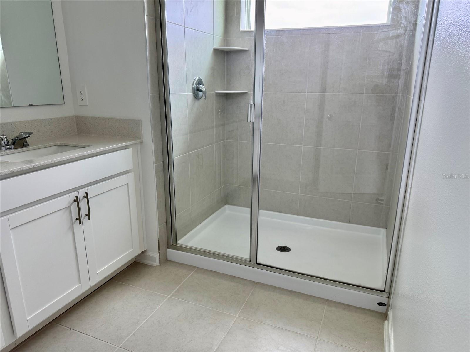 2658 Armstrong Ave Property Photo 17