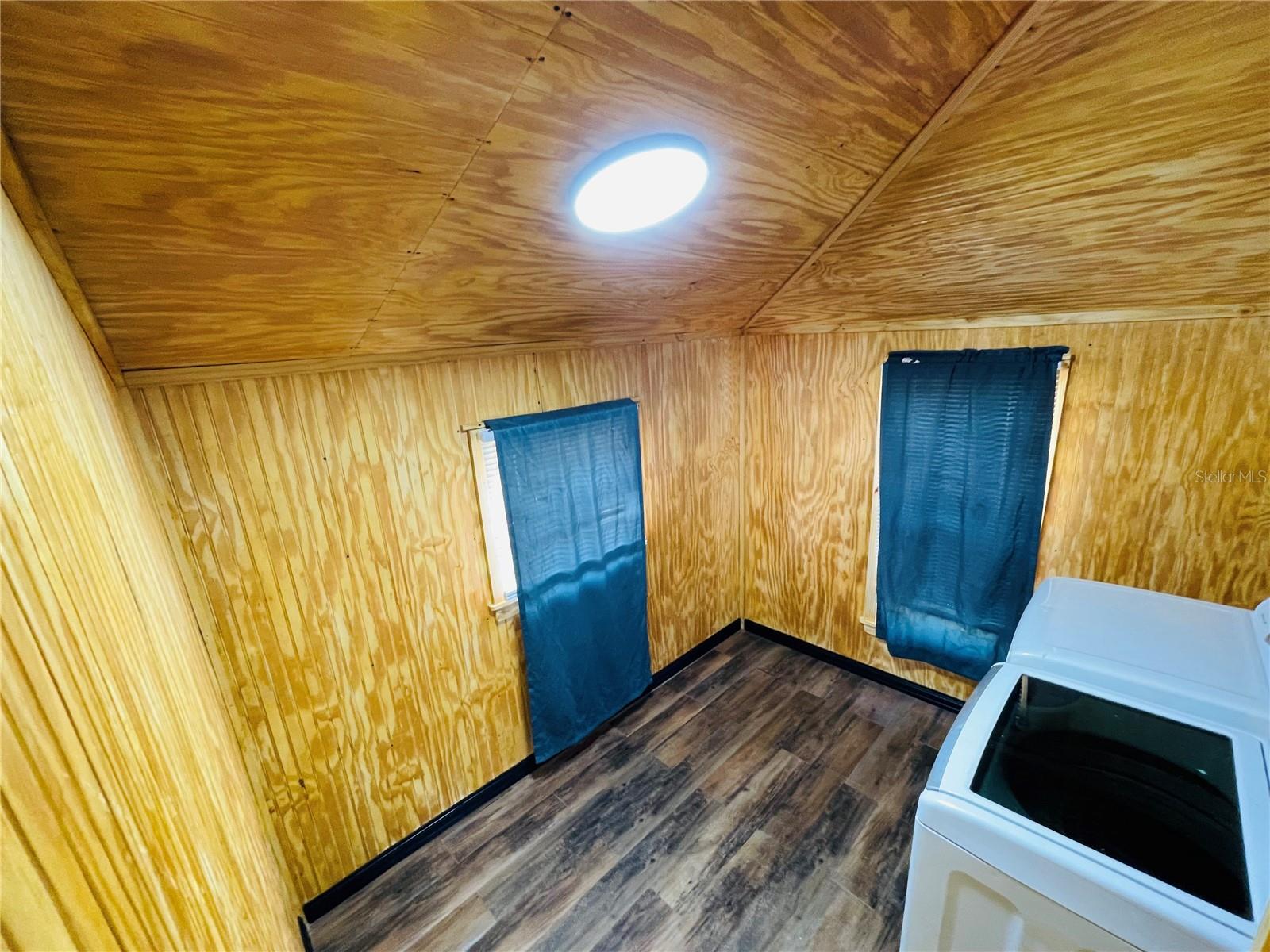 1023 Avenue D Property Photo 14