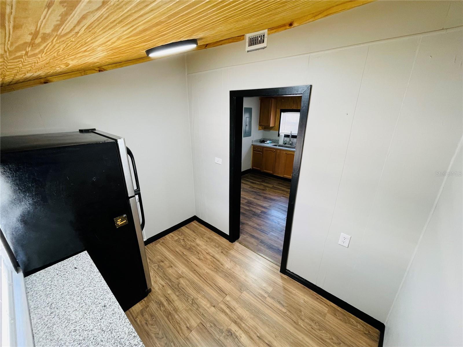 1023 Avenue D Property Photo 15