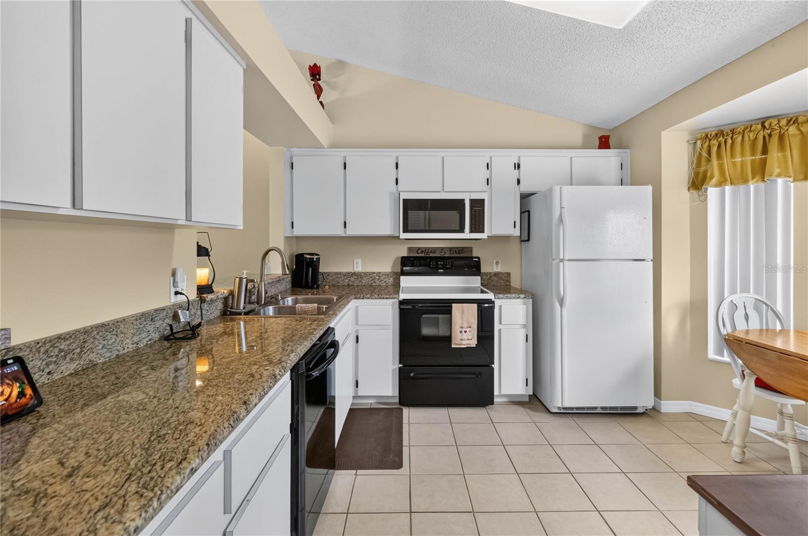 3219 Villa Way Cir Property Photo 2