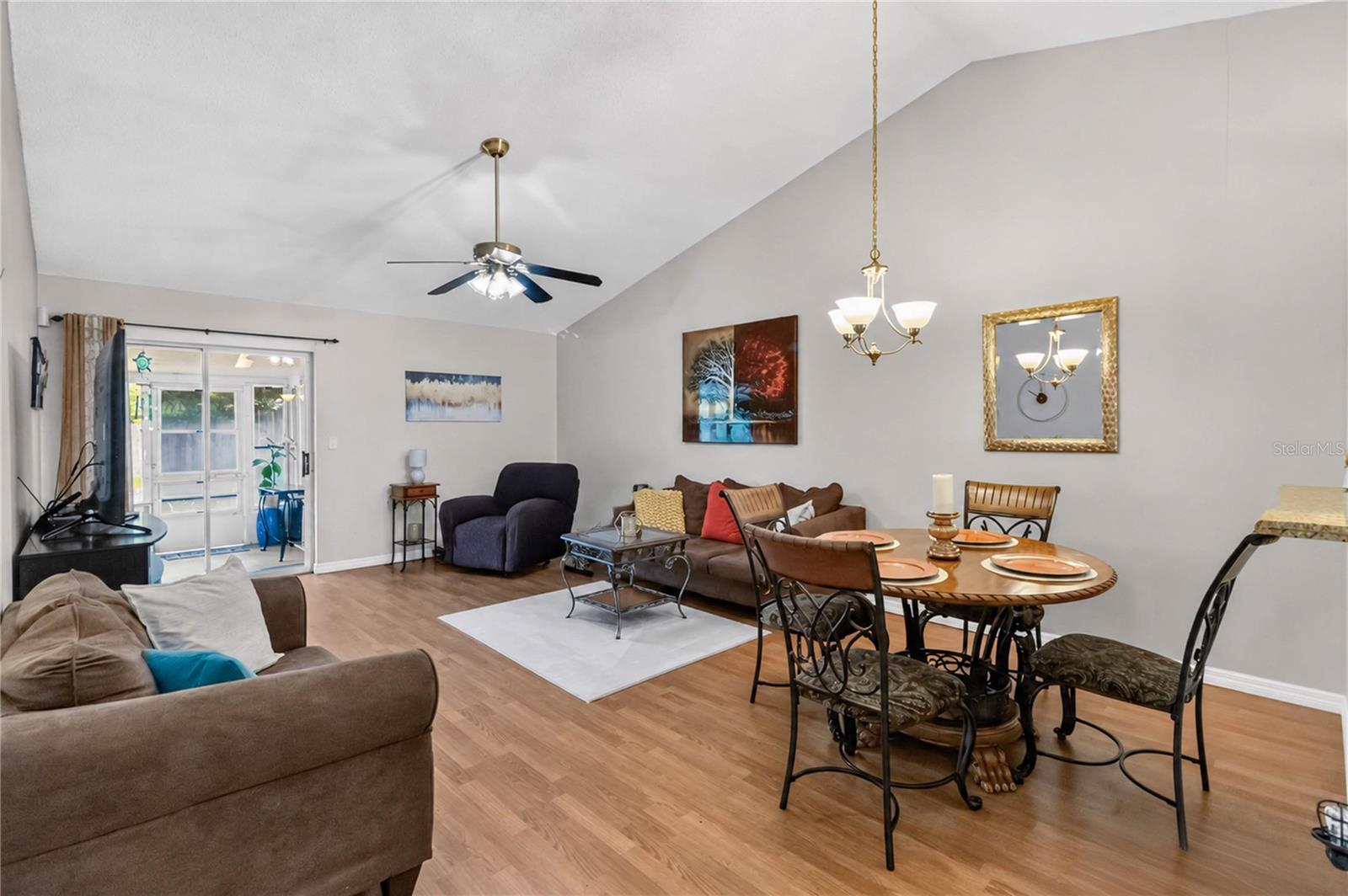 3219 Villa Way Cir Property Photo 6