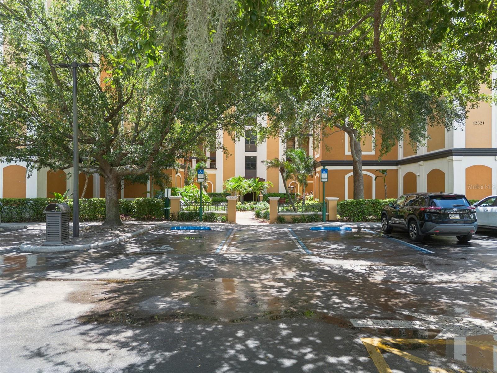 12521 Floridays Resort Dr #205f Property Photo 3
