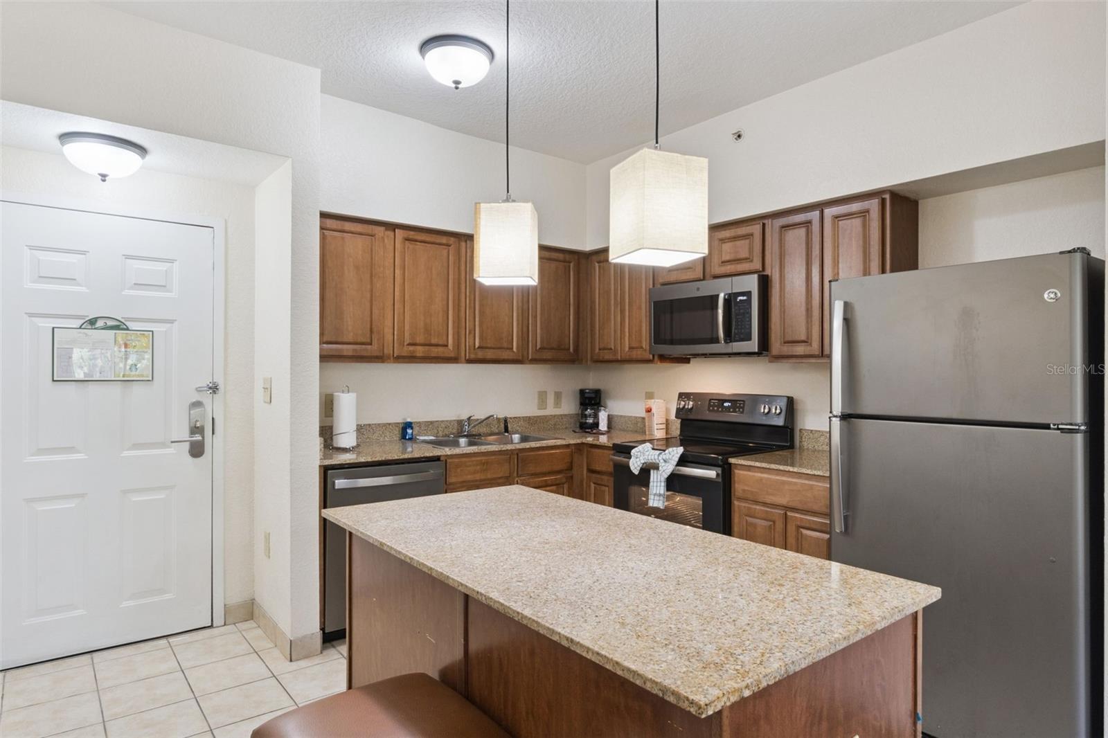 12521 Floridays Resort Dr #205f Property Photo 10
