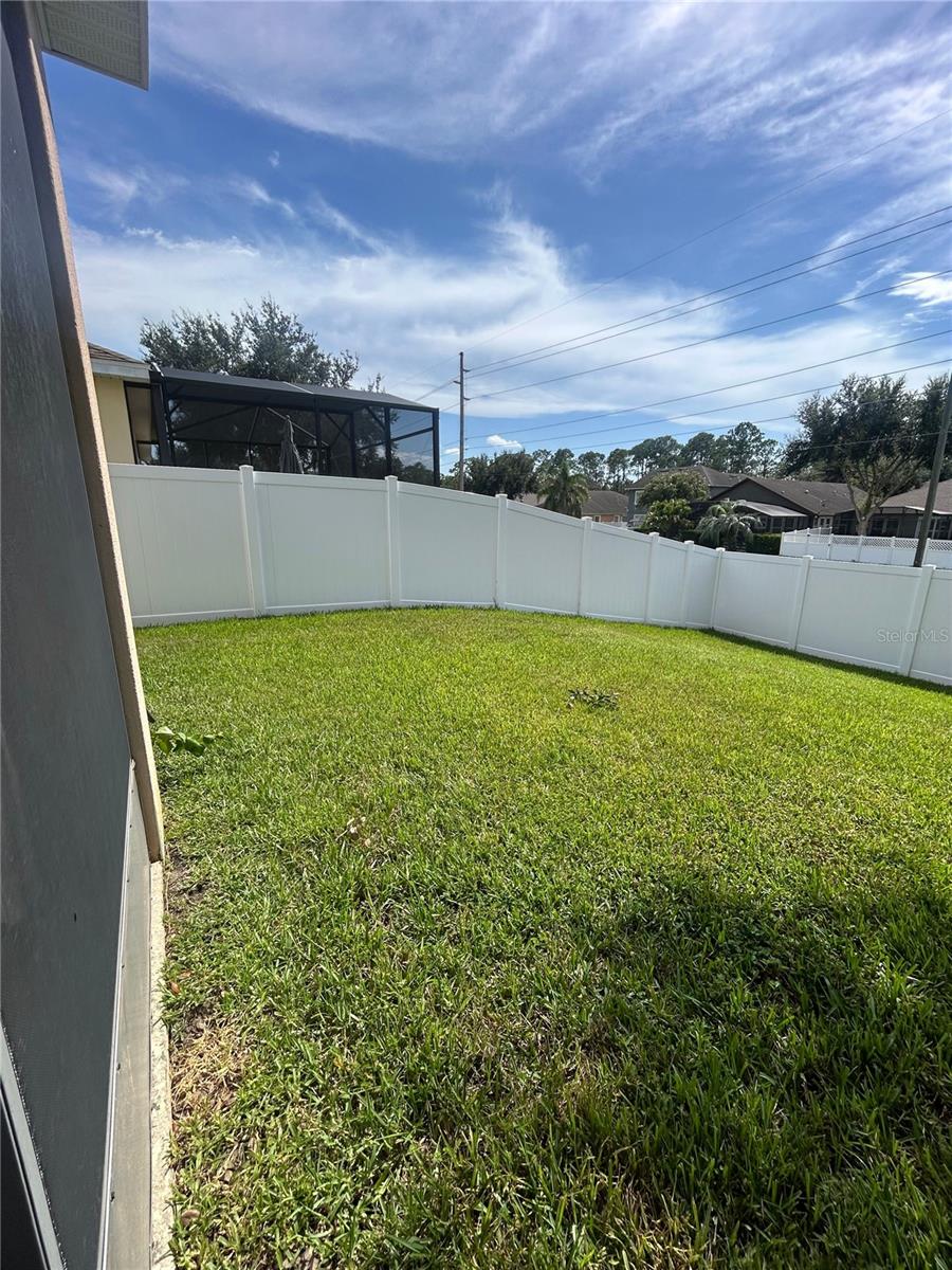 7454 Tattant Blvd Property Photo 17