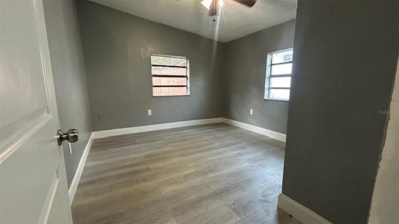 1025 25th St Property Photo 13