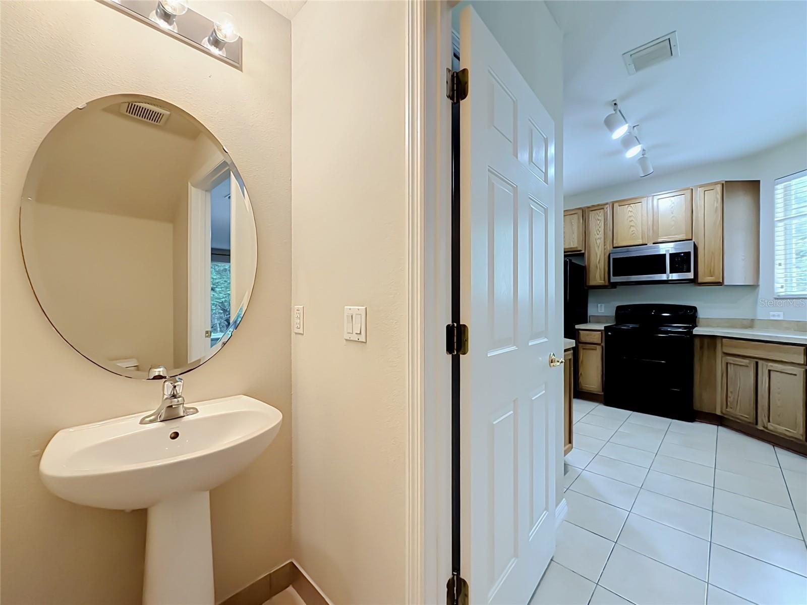 10703 Regent Square Dr #1801 Property Photo 24