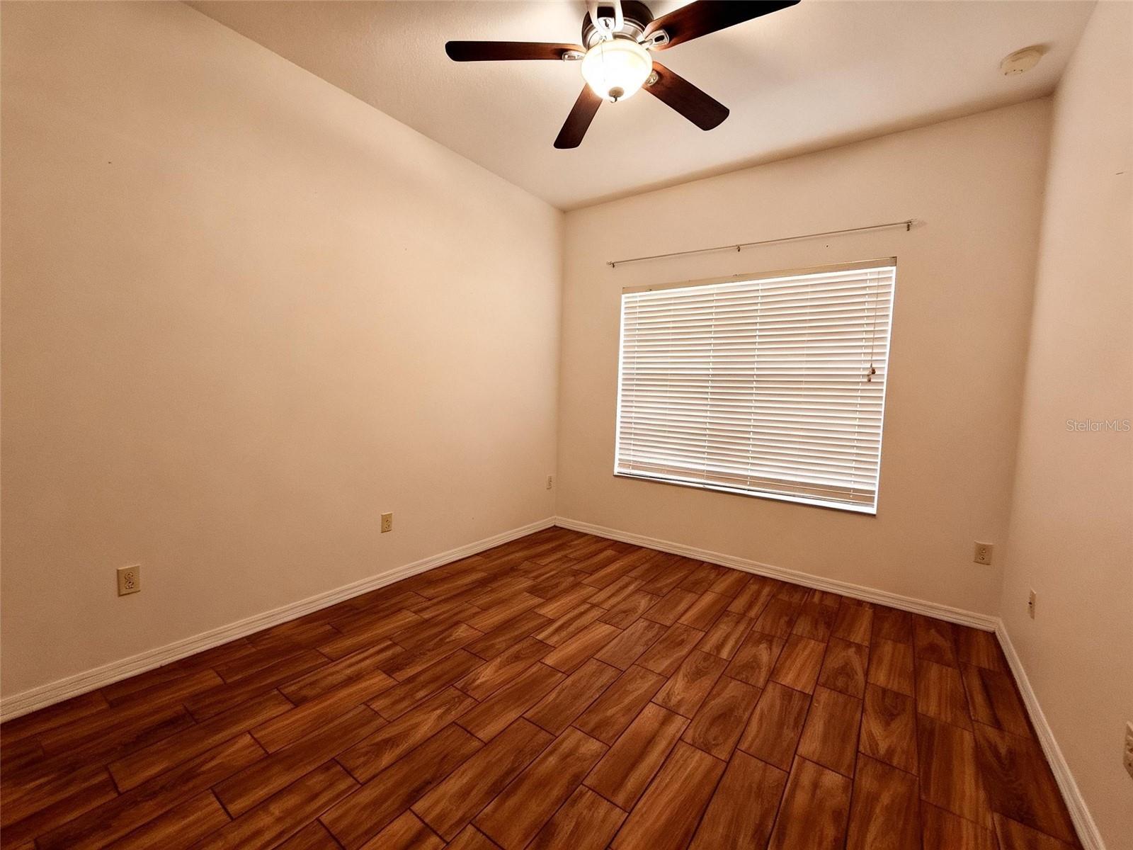 4085 Shade Tree Ln Property Photo 24