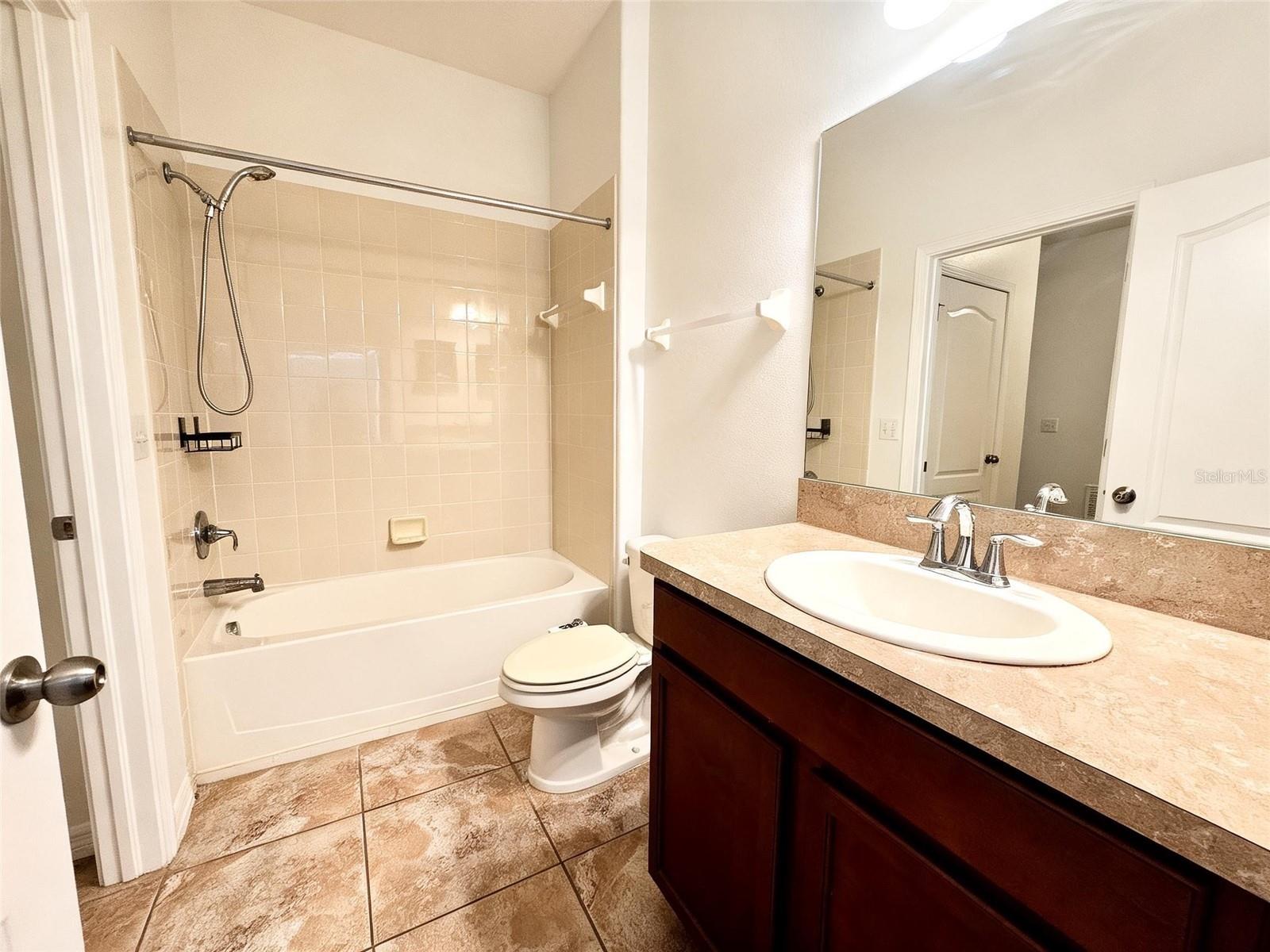 4085 Shade Tree Ln Property Photo 26