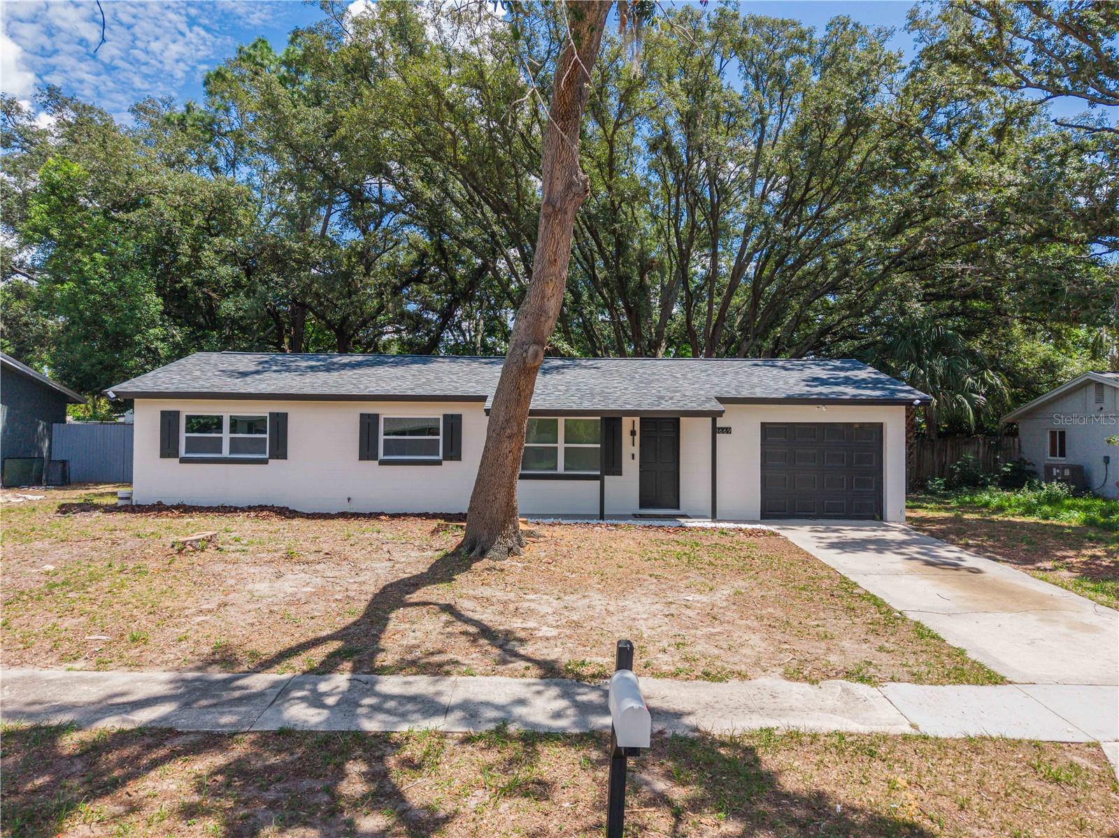 3669 Yosemite Dr Property Photo 1