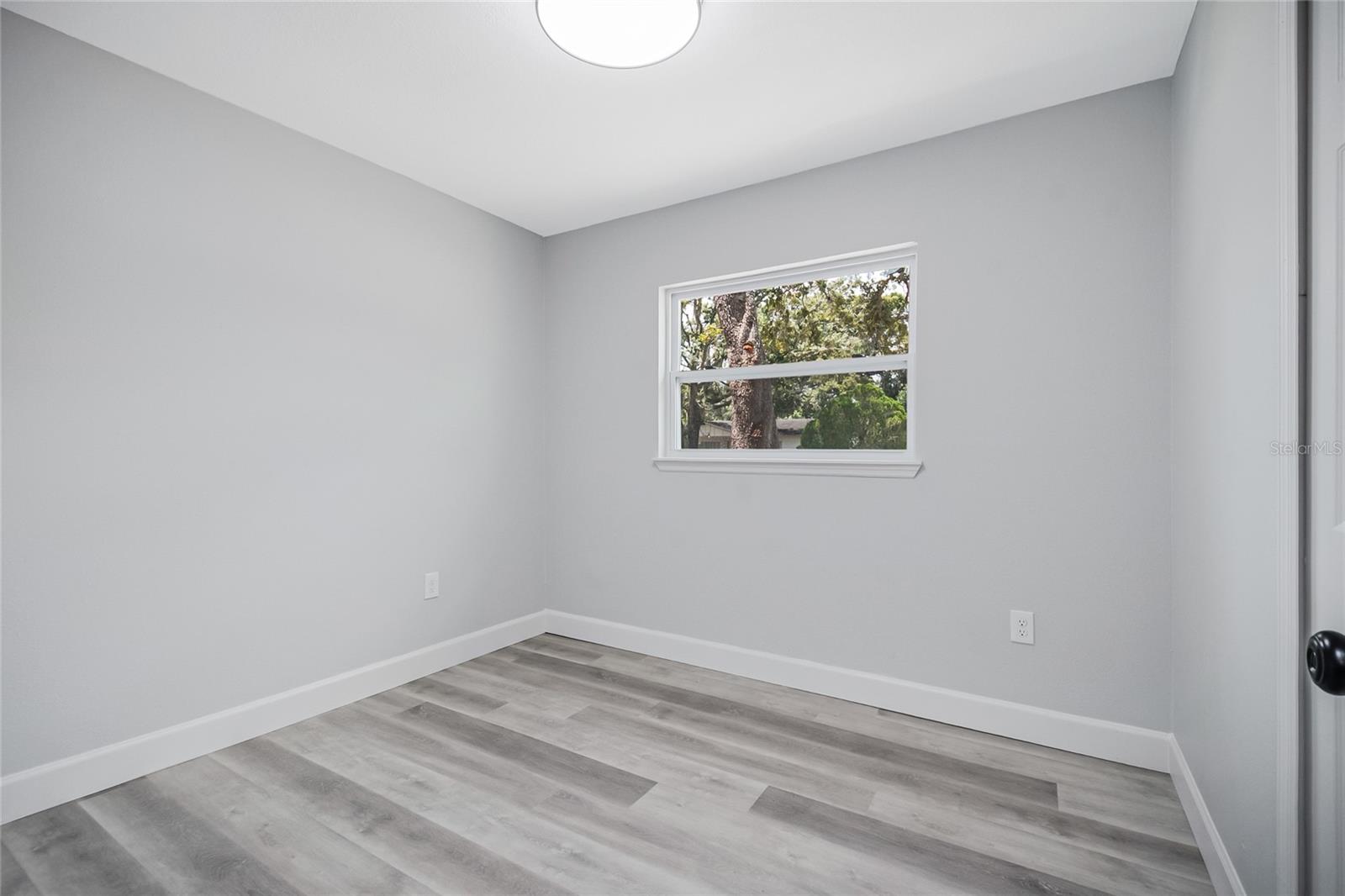 3669 Yosemite Dr Property Photo 21