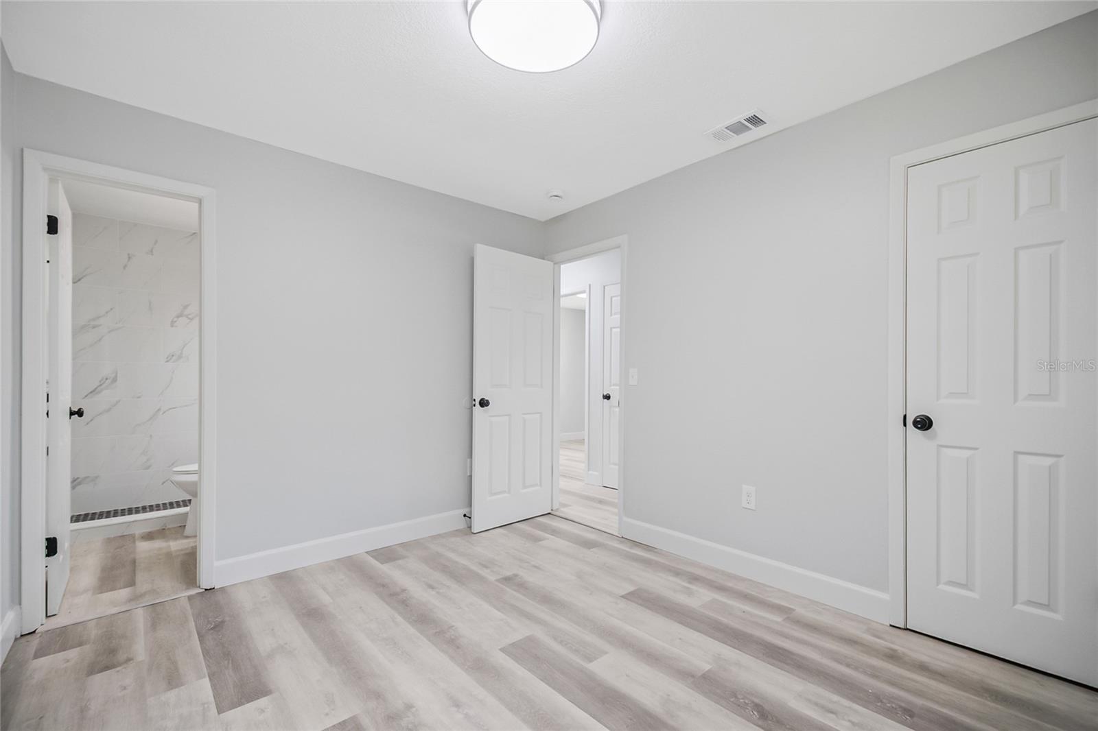 3669 Yosemite Dr Property Photo 26