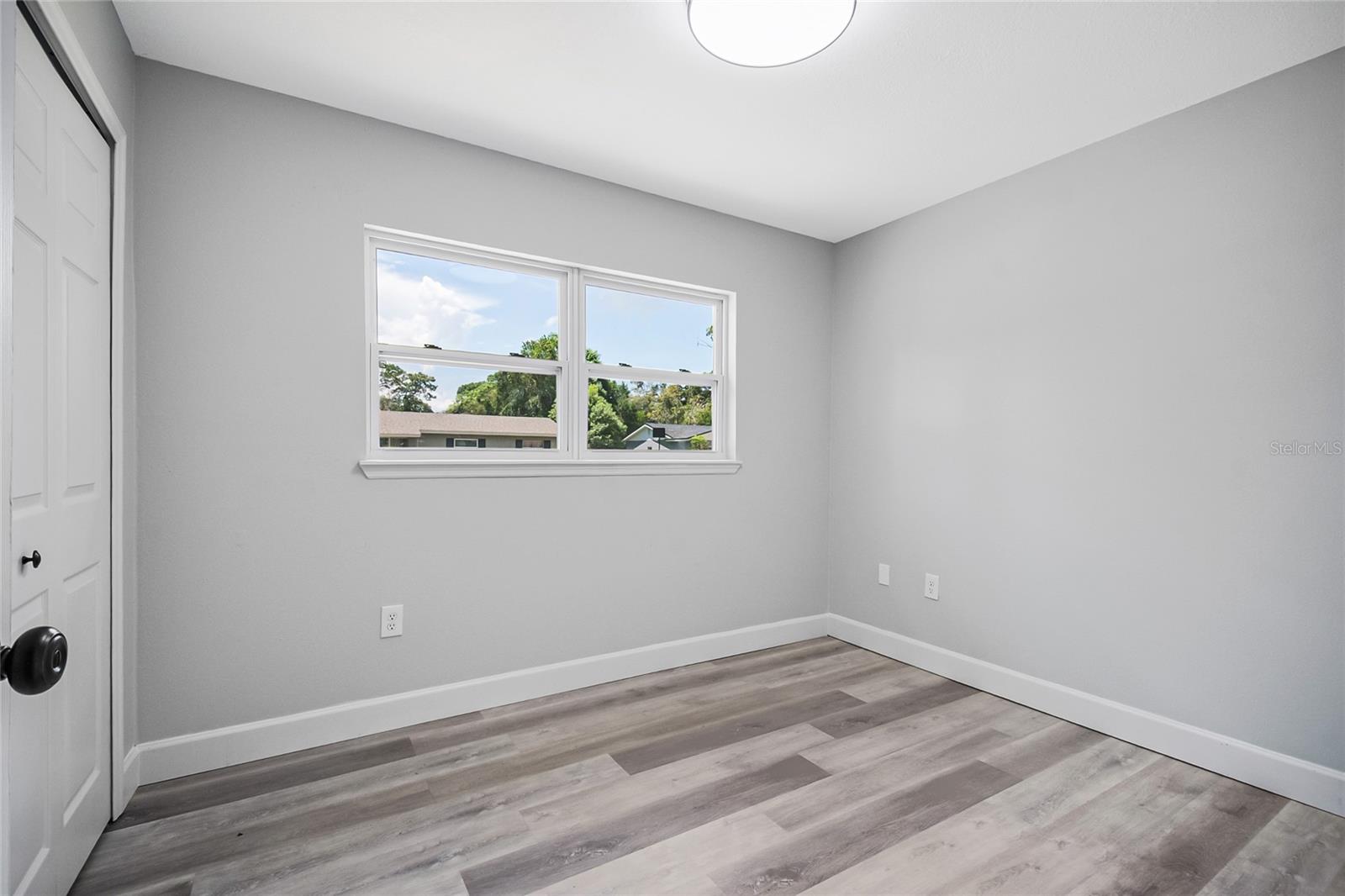 3669 Yosemite Dr Property Photo 28