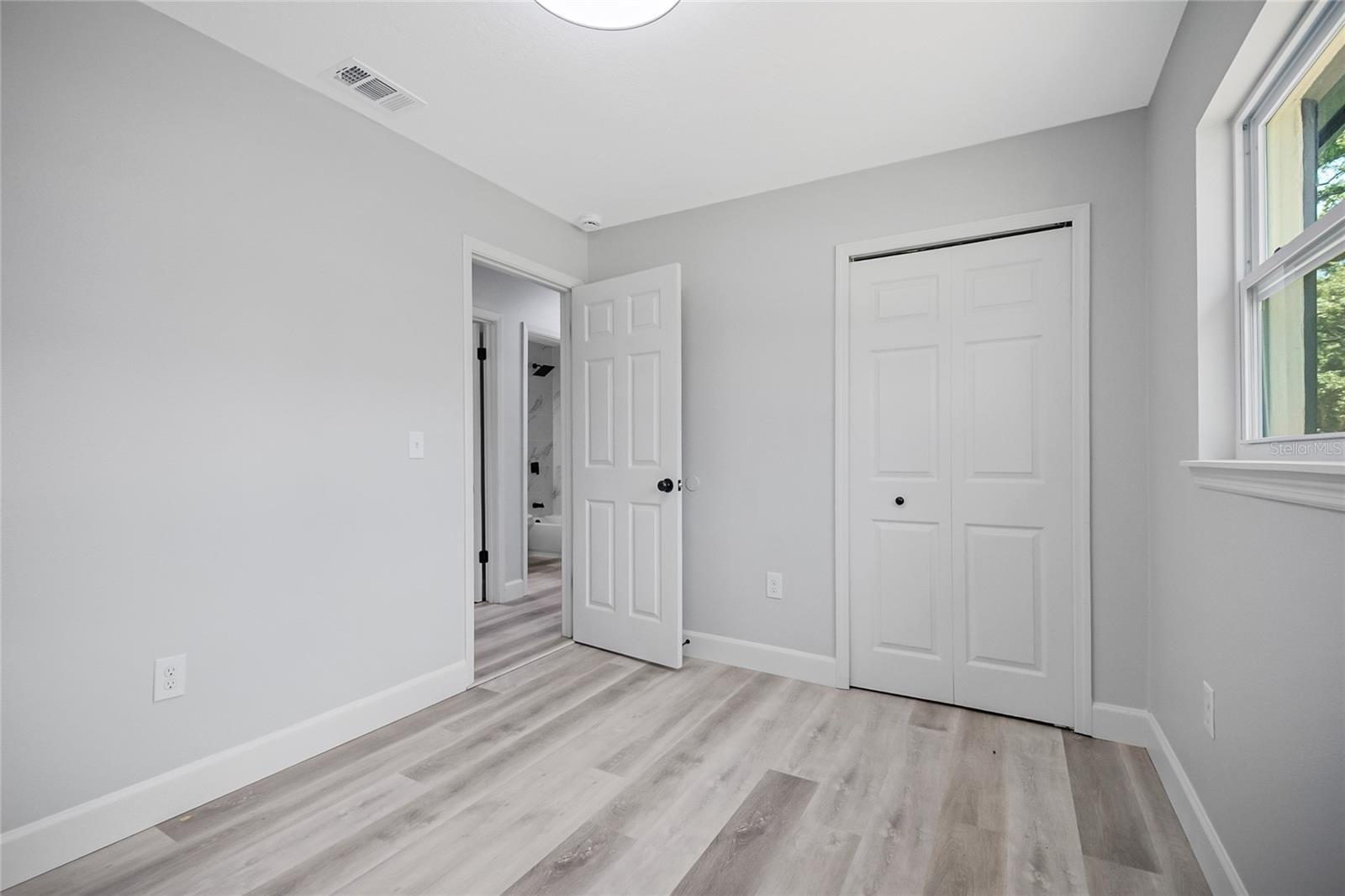 3669 Yosemite Dr Property Photo 29