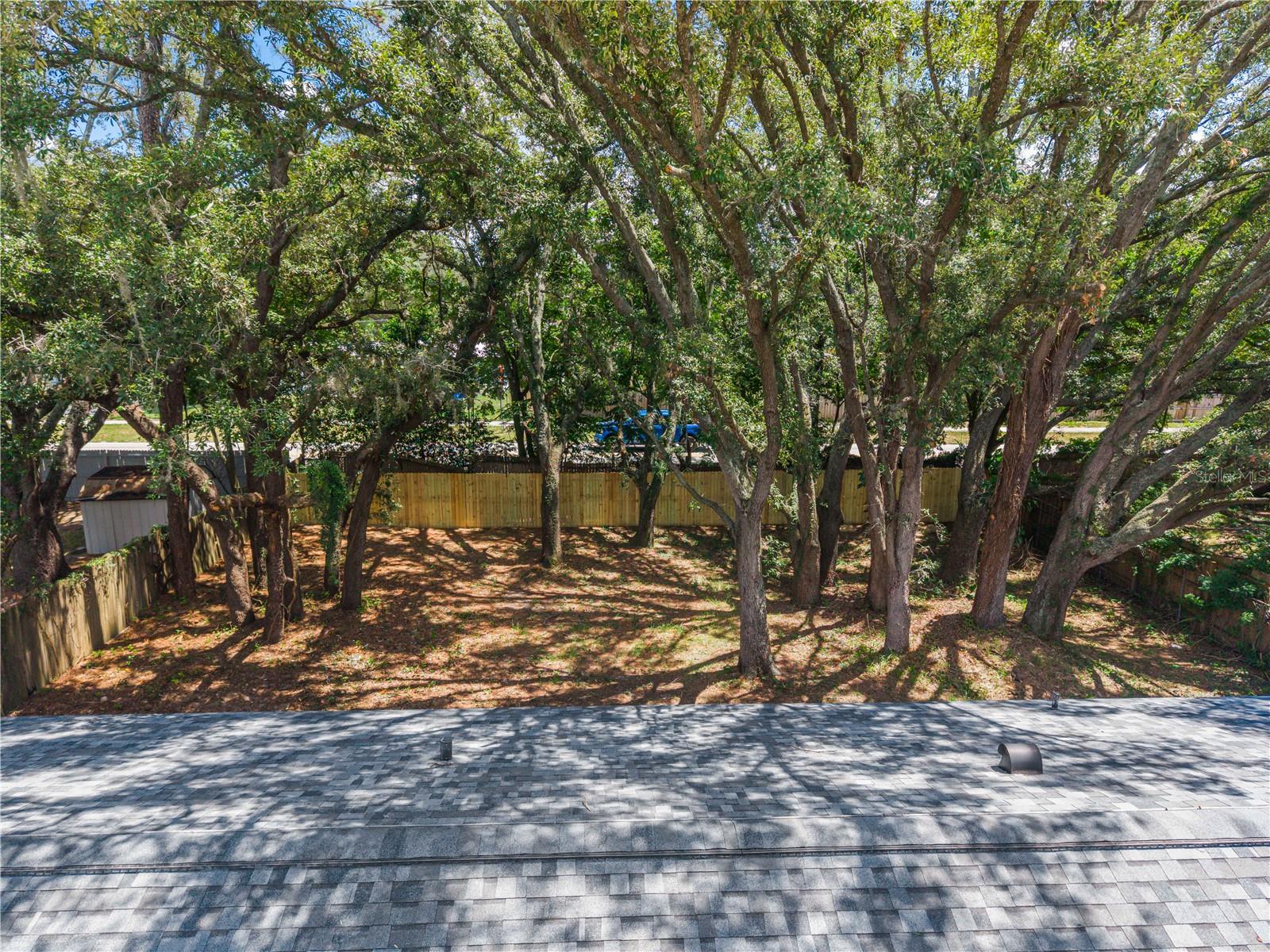 3669 Yosemite Dr Property Photo 32