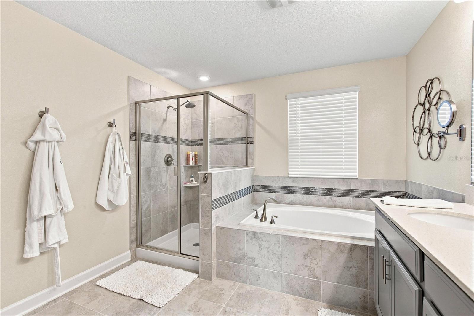 8871 Backspin Ln Property Photo 23