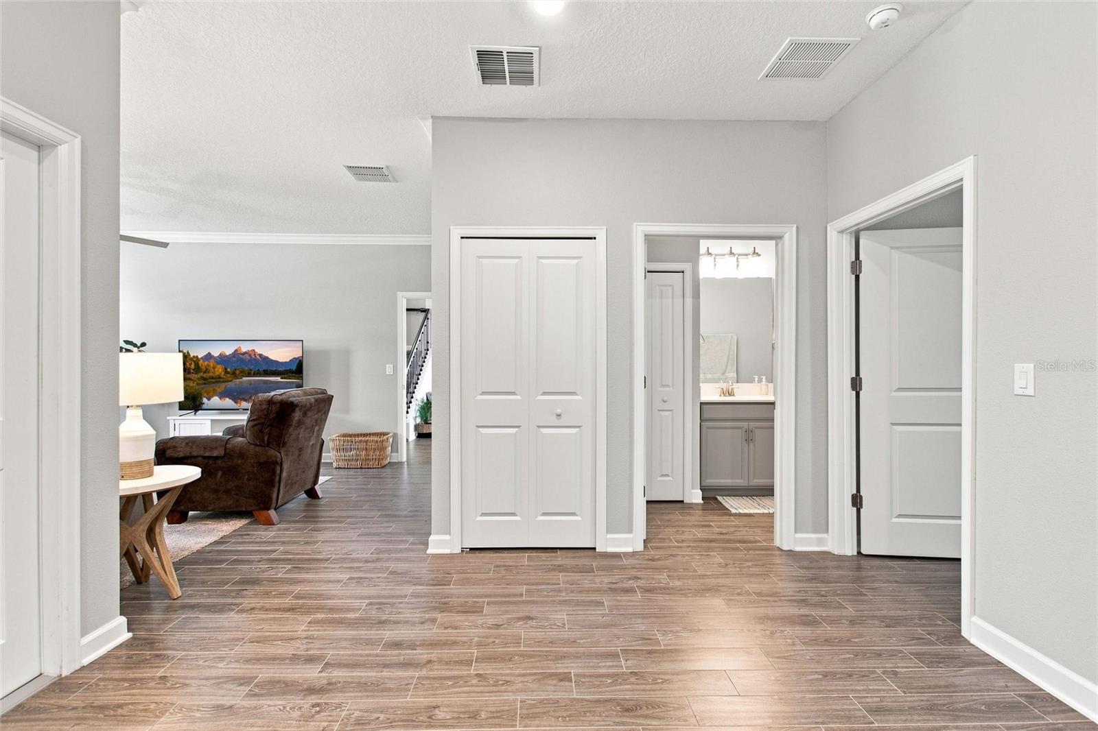 8871 Backspin Ln Property Photo 36