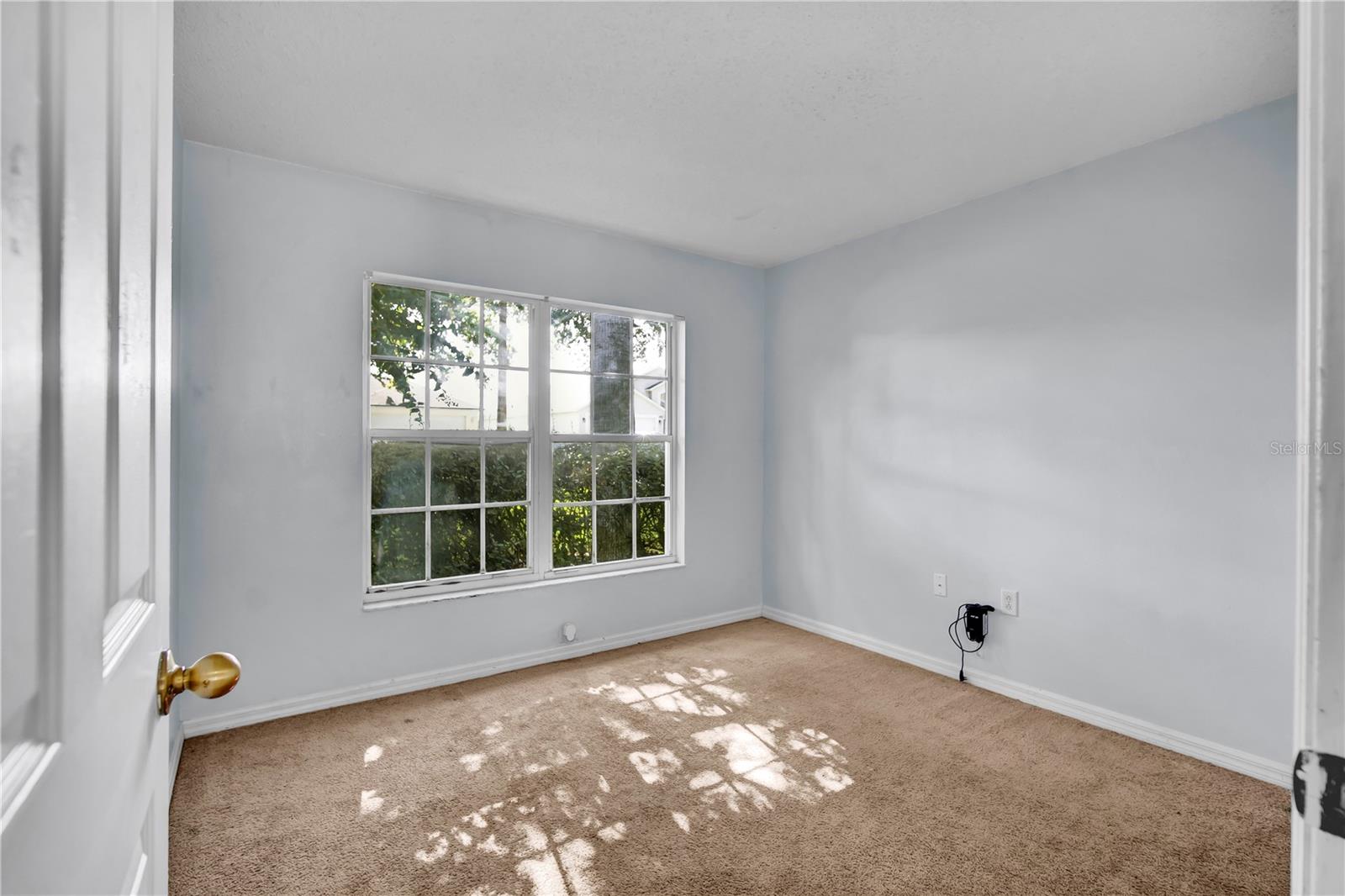 324 Casterton Cir Property Photo 18
