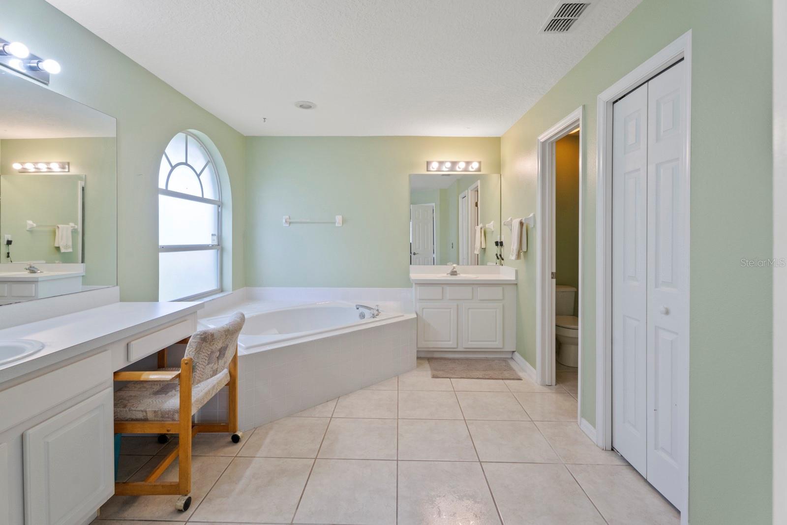 2856 Middleton Cir Property Photo 47