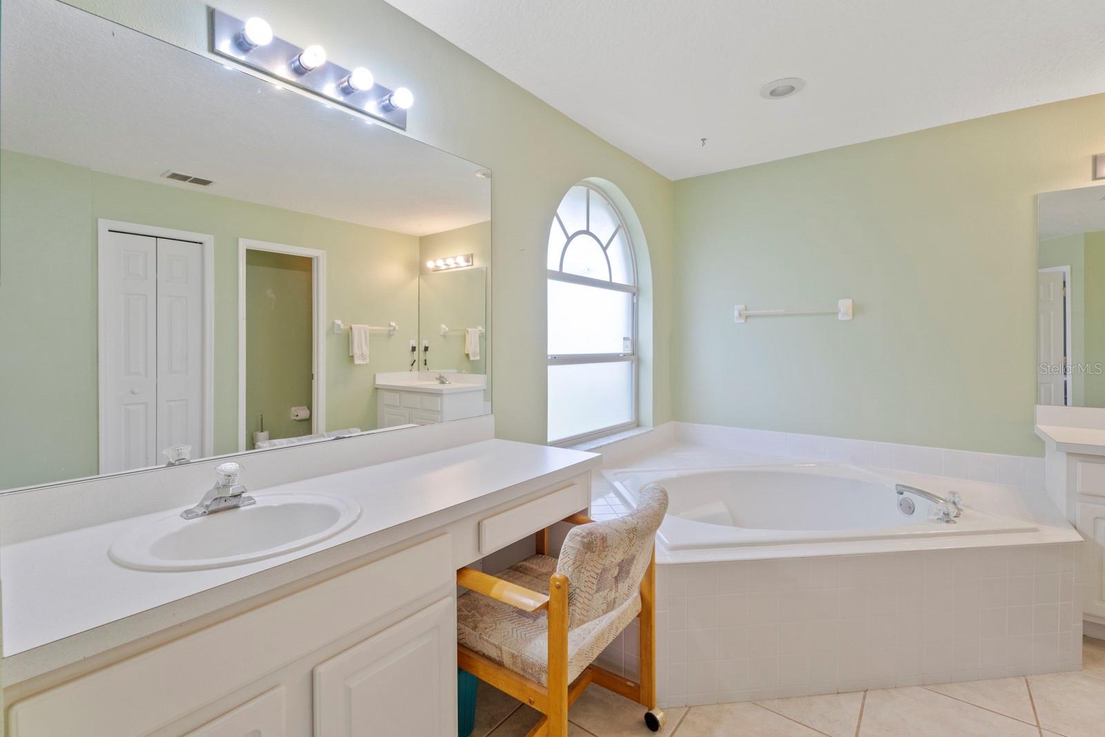 2856 Middleton Cir Property Photo 48