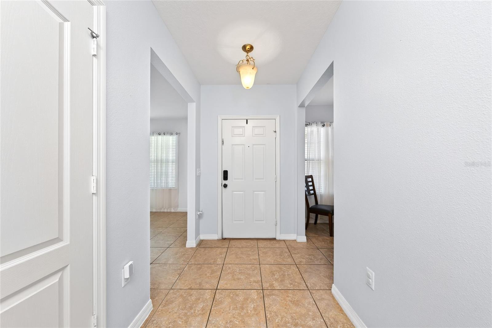 5590 Silver Thistle Ln Property Photo 5