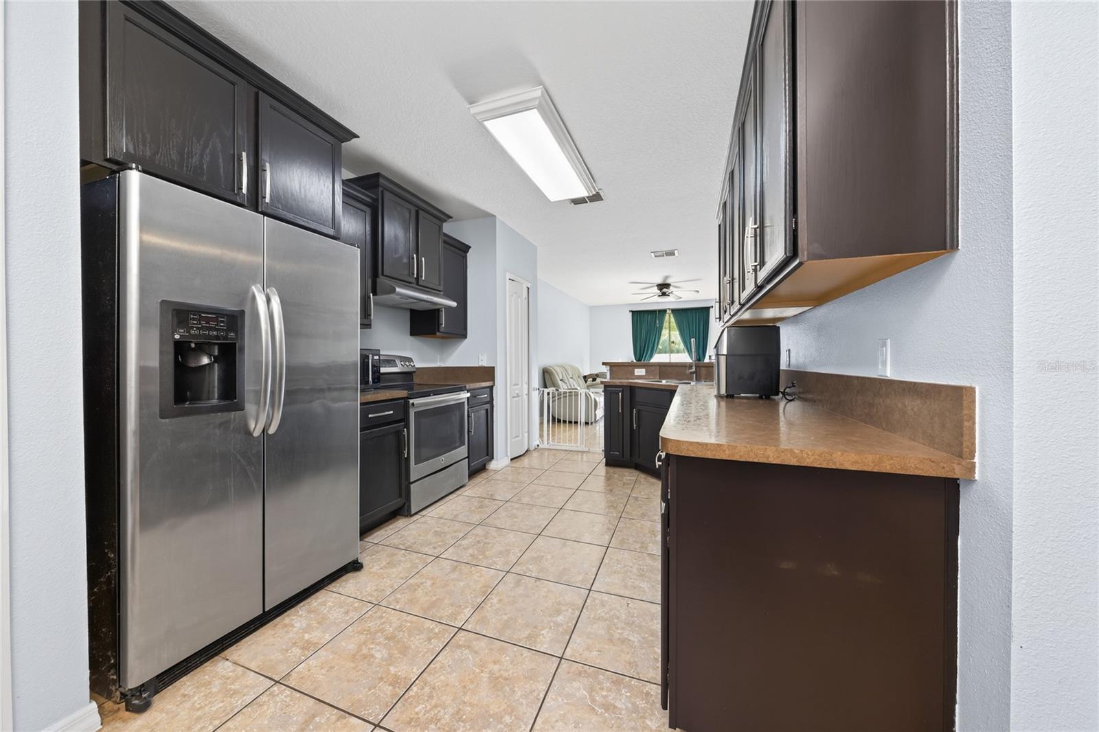 5590 Silver Thistle Ln Property Photo 8