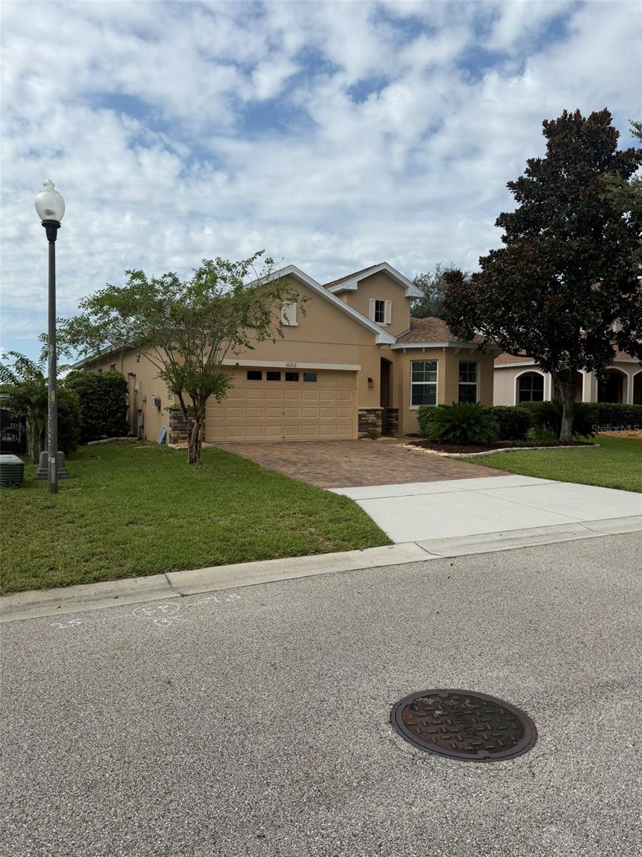 16212 Mead St Property Photo 2