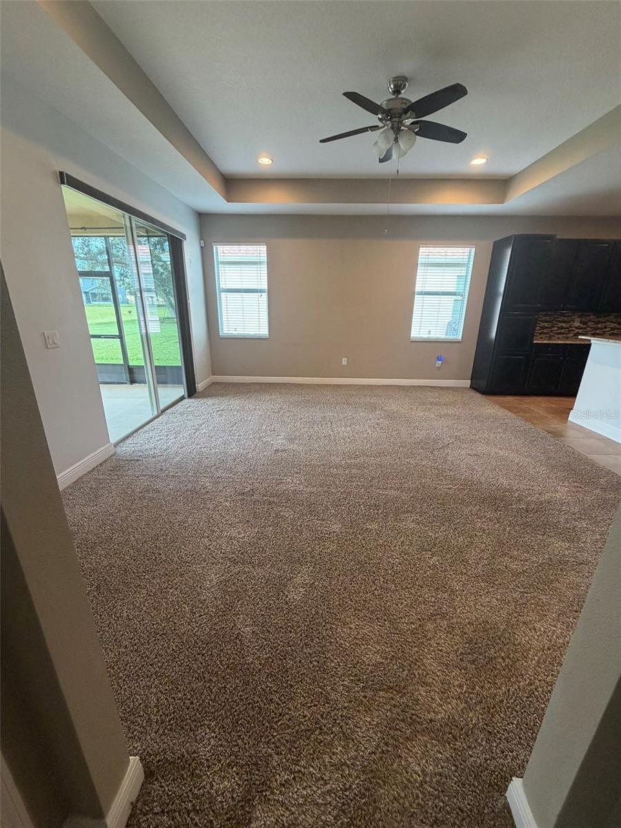 16212 Mead St Property Photo 24