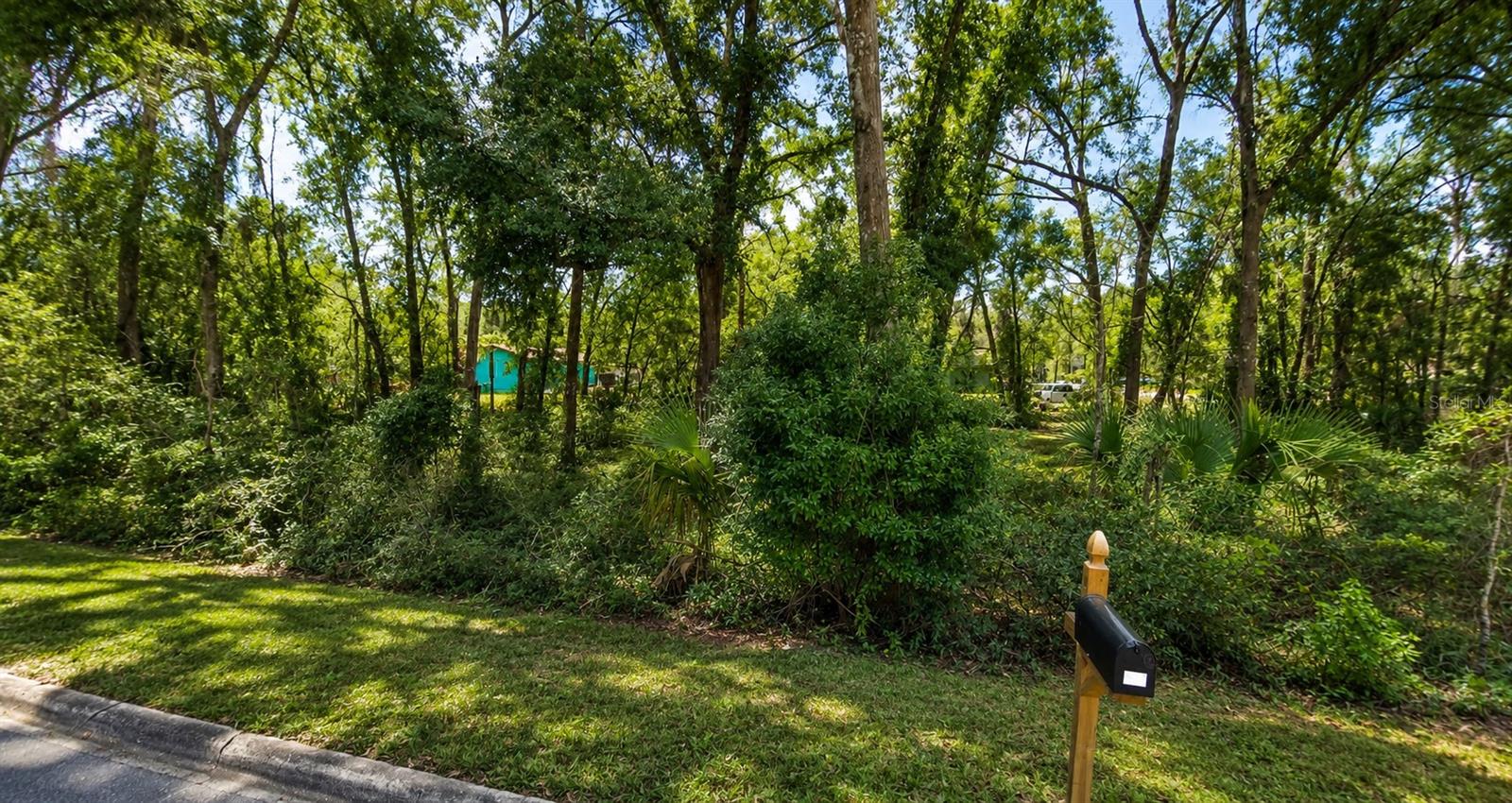 E Euclid Ave Property Photo 1