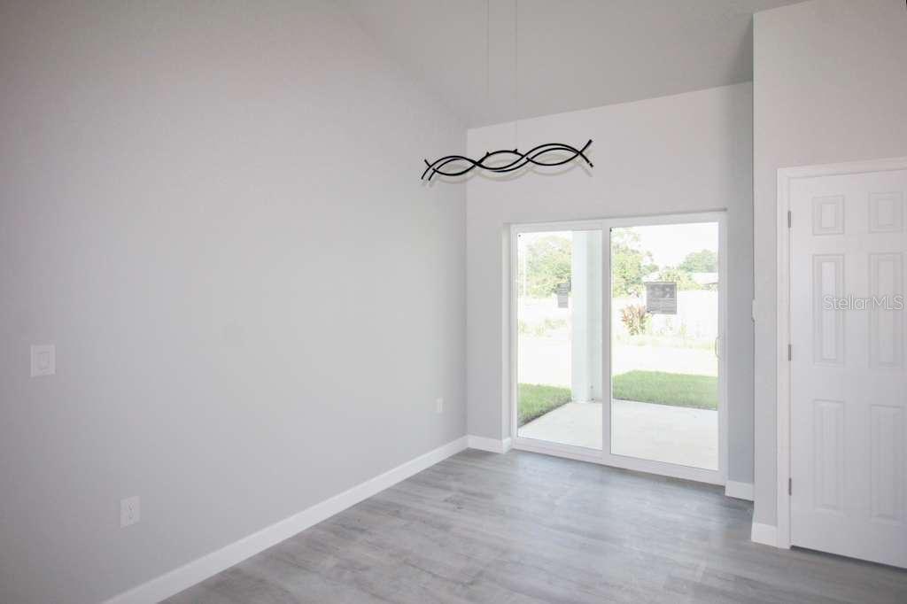 4200 Leaf Rd Property Photo 12