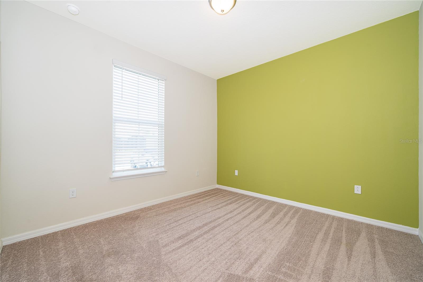 1274 Shoreside St Property Photo 10