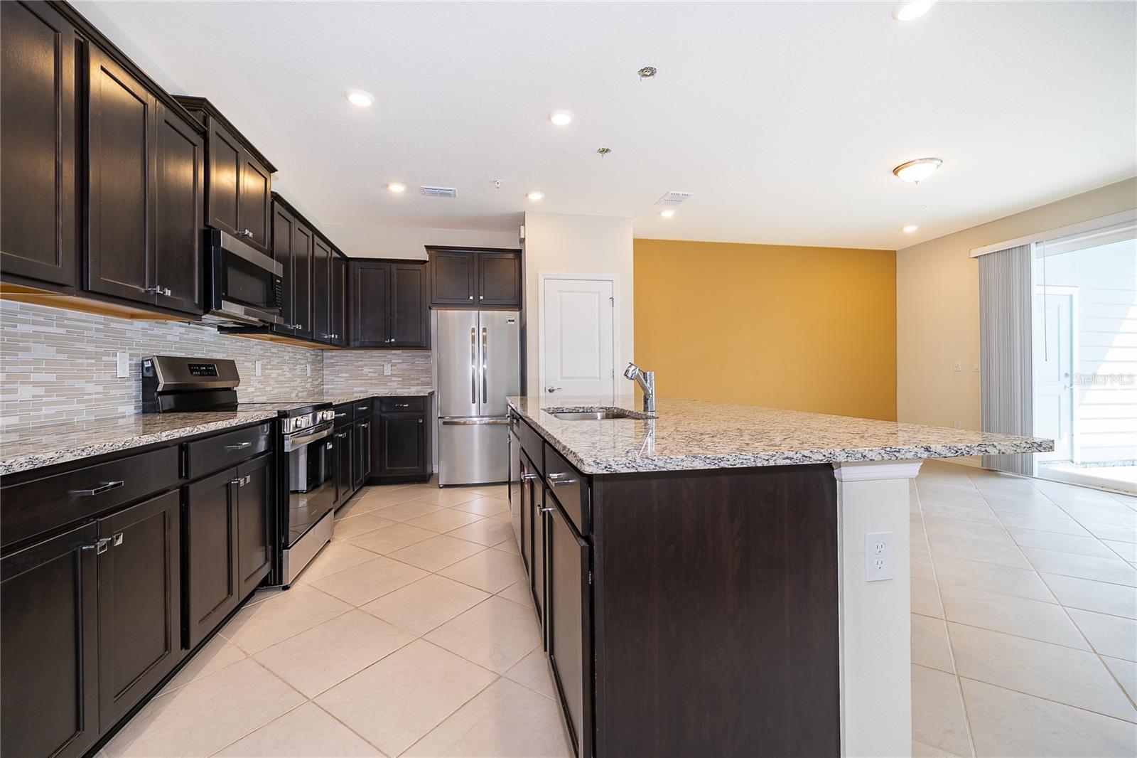 1274 Shoreside St Property Photo 13