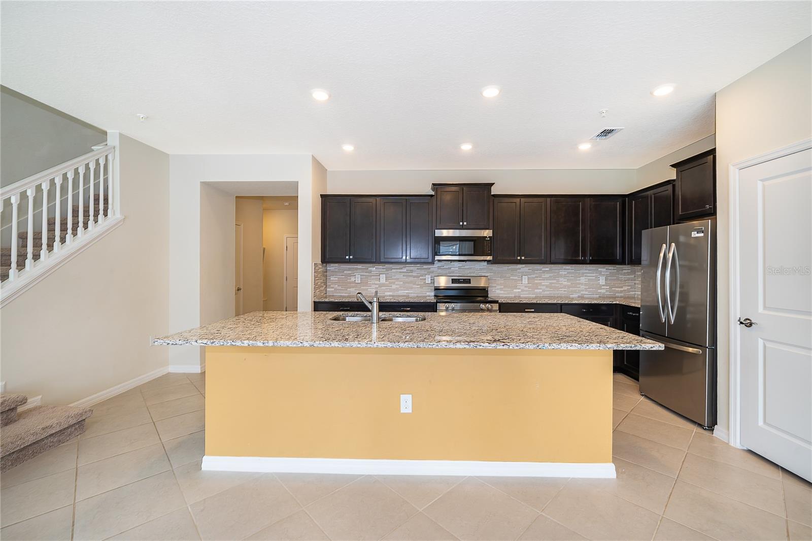 1274 Shoreside St Property Photo 15